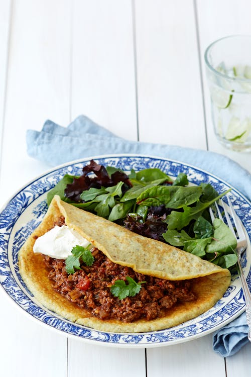 Keto chili and tortillas